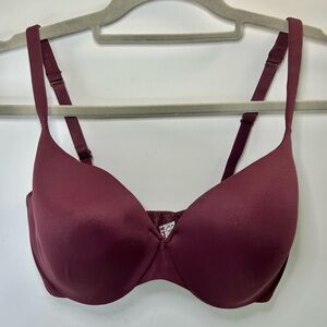 Victoria’s Secret Body by Victoria IPEX Maroon Adjustable Strap Bra 34DD